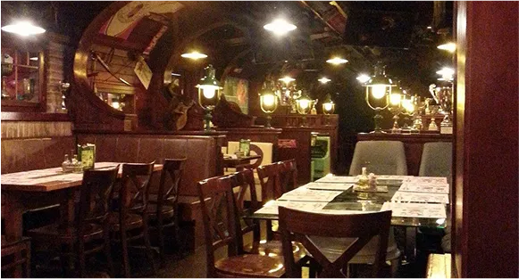 Champs Sport Pub